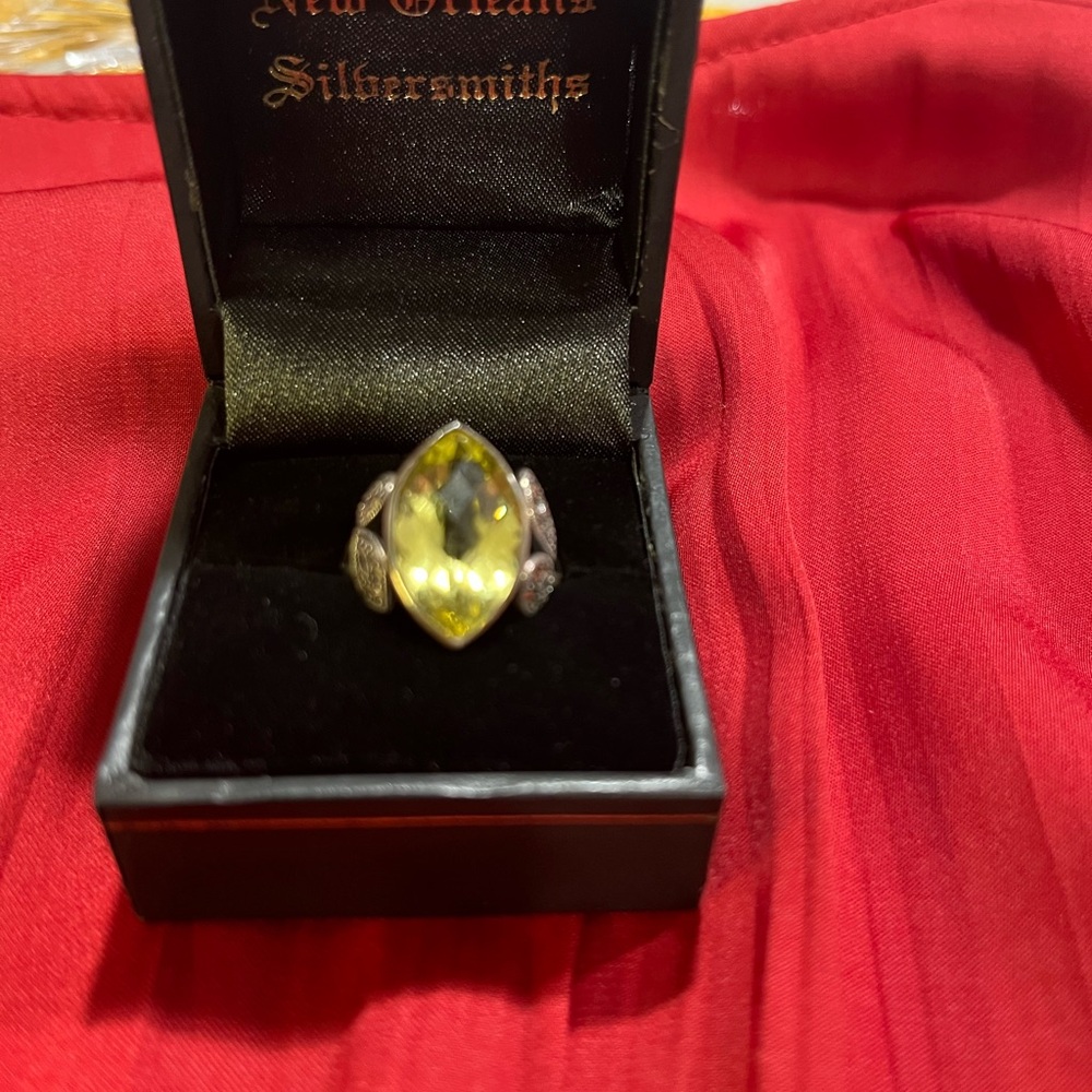 Antique Silver Ring with Marquise Cut Green Gemstone